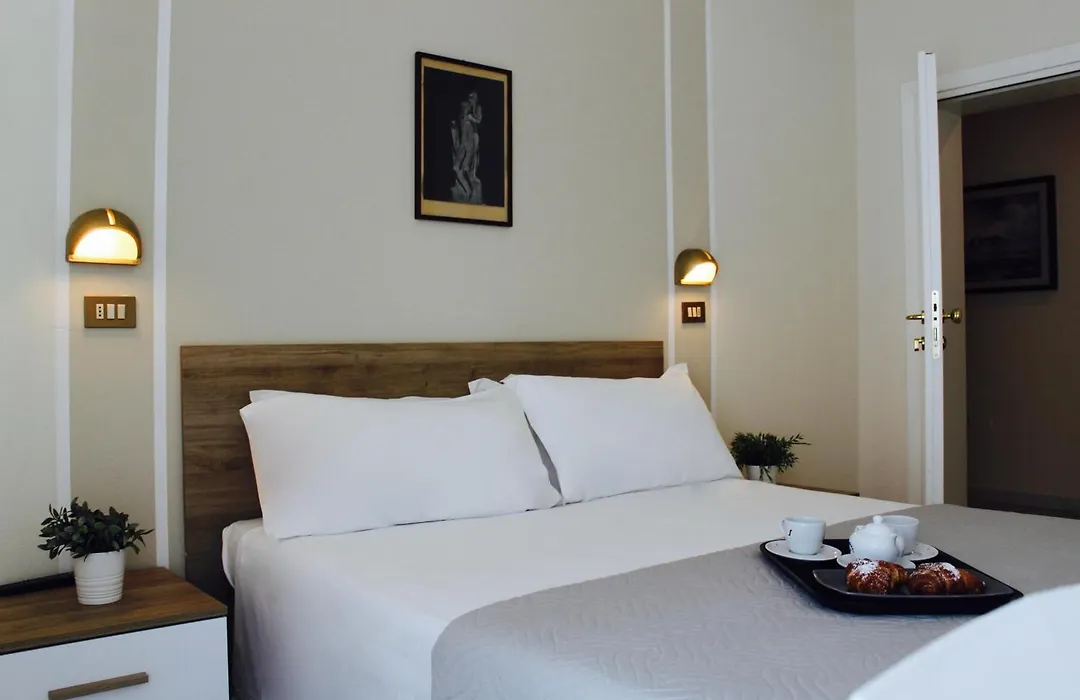King Hotel-1