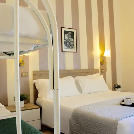 King Hotel-2